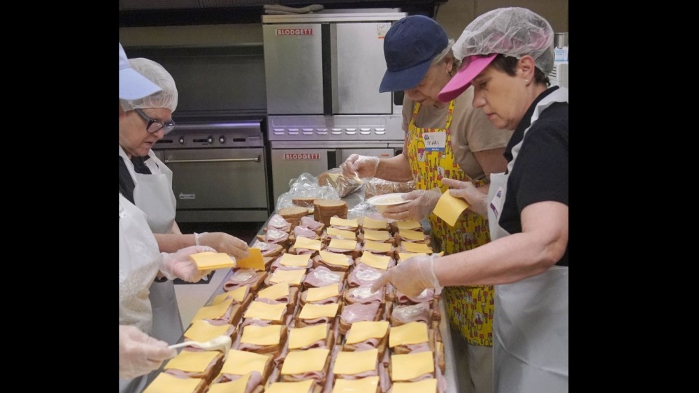 Sunday Sandwich Making for Meals Ministry | VOMO